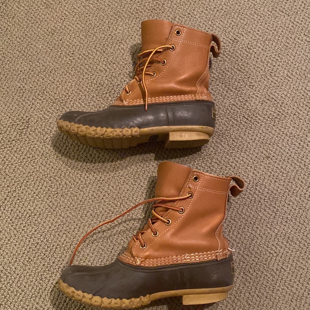 Women’s Bean Duck Boots - Picture 4 of 5